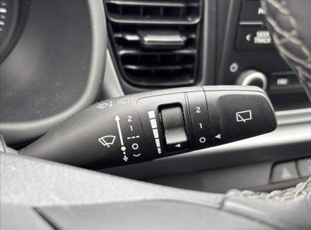 Kia - Rio