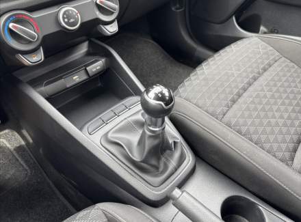 Kia - Rio