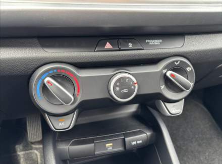 Kia - Rio