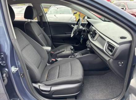 Kia - Rio