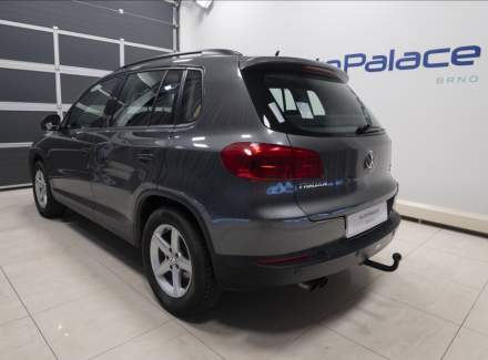 Volkswagen - Tiguan