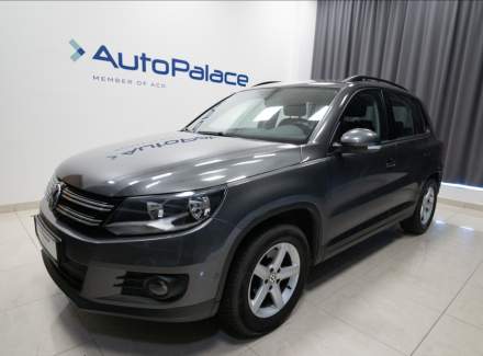 Volkswagen - Tiguan