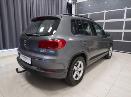 Volkswagen - Tiguan