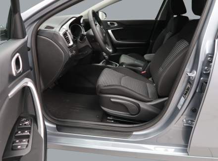 Kia - Cee'd