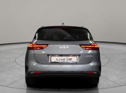 Kia - Cee'd