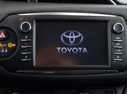 Toyota - Yaris