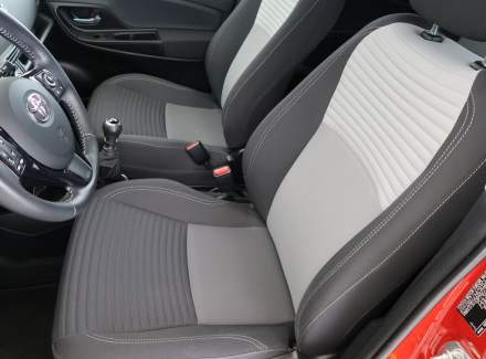 Toyota - Yaris
