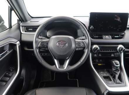 Toyota - RAV 4