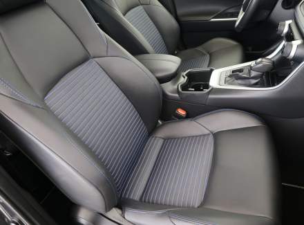 Toyota - RAV 4