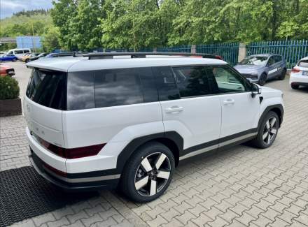 Hyundai - Santa FE