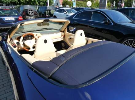 Porsche - 911