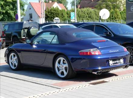 Porsche - 911