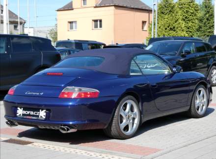 Porsche - 911