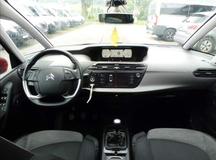 Citroën - C4
