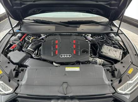 Audi - S7