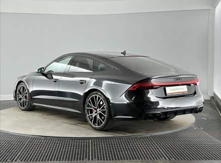 Audi - S7