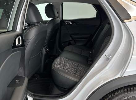 Kia - XCeed
