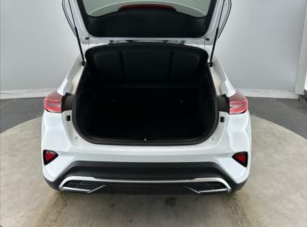 Kia - XCeed