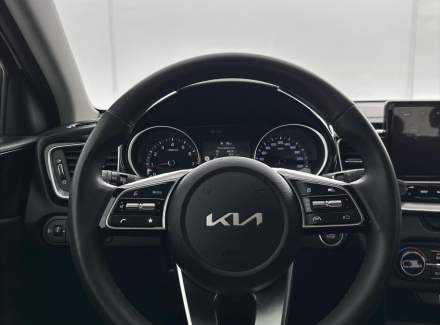 Kia - XCeed