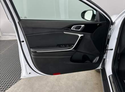 Kia - XCeed