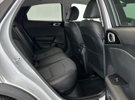 Kia - XCeed
