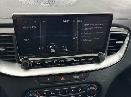 Kia - XCeed