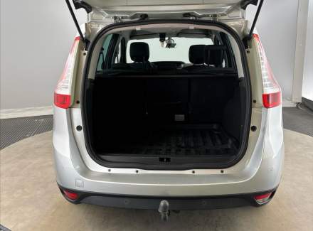 Renault - Scenic