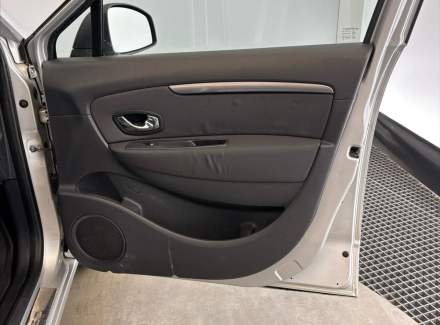 Renault - Scenic