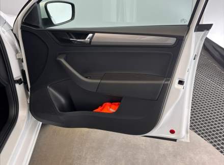 Seat - Toledo