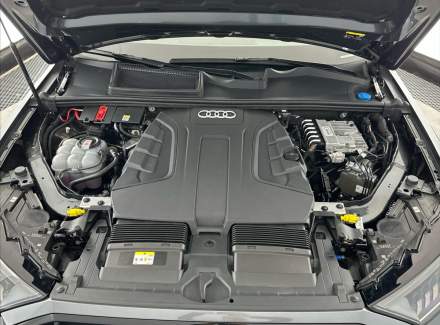 Audi - Q7