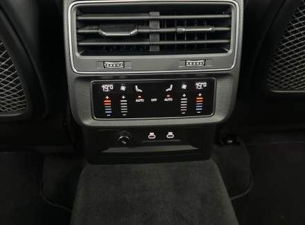 Audi - Q7