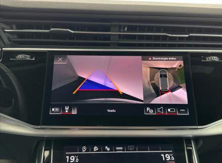 Audi - Q7