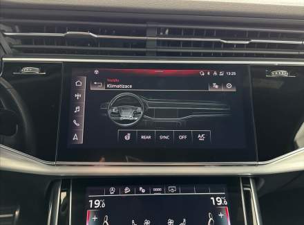 Audi - Q7