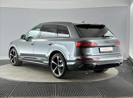 Audi - Q7