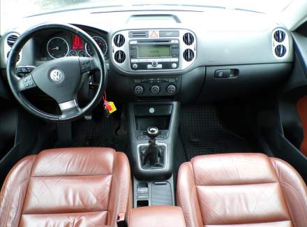 Volkswagen - Tiguan