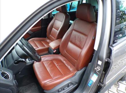 Volkswagen - Tiguan