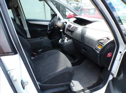 Citroën - C4