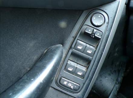Citroën - C4
