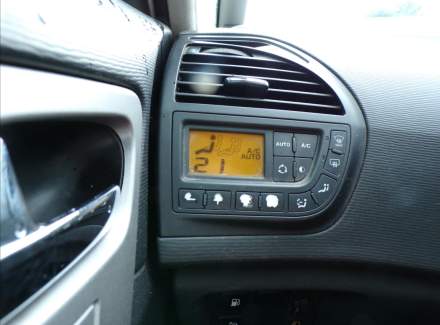Citroën - C4