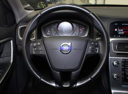 Volvo - V60