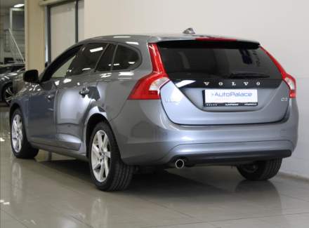 Volvo - V60