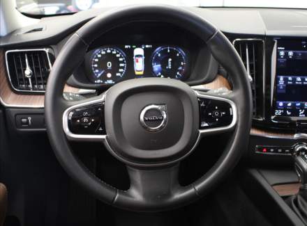 Volvo - XC60