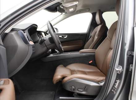 Volvo - XC60