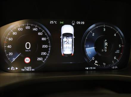 Volvo - XC60