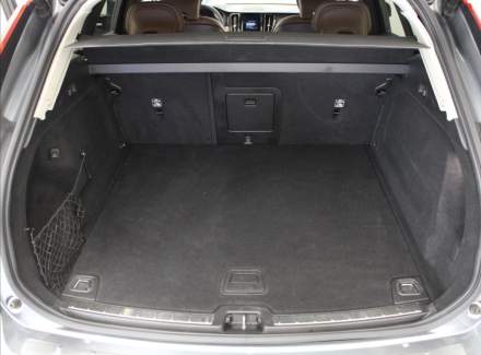 Volvo - XC60