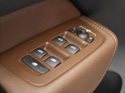Volvo - XC60