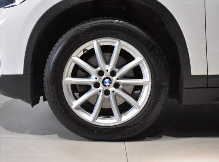 BMW - X1
