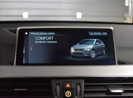 BMW - X1