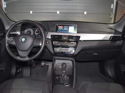 BMW - X1