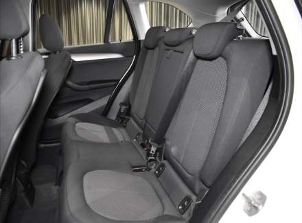 BMW - X1